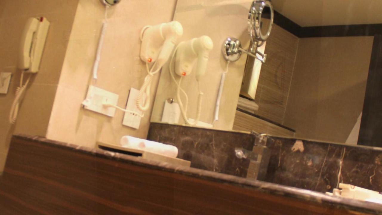 Hotel 17 Miles Jammu Luaran gambar